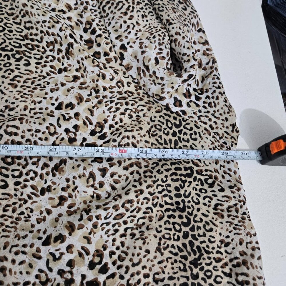 Maggie Barnes Womens Button Up Animal Print Top Size 3X Leopard Mob Wife Office - Picture 6 of 10